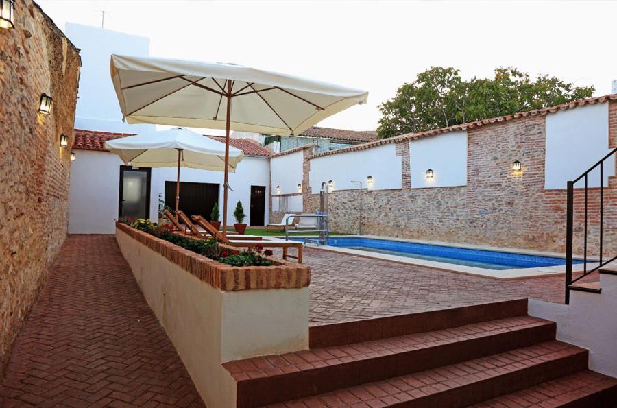 Casa Rural Cieza De Leon Llerena Exterior photo