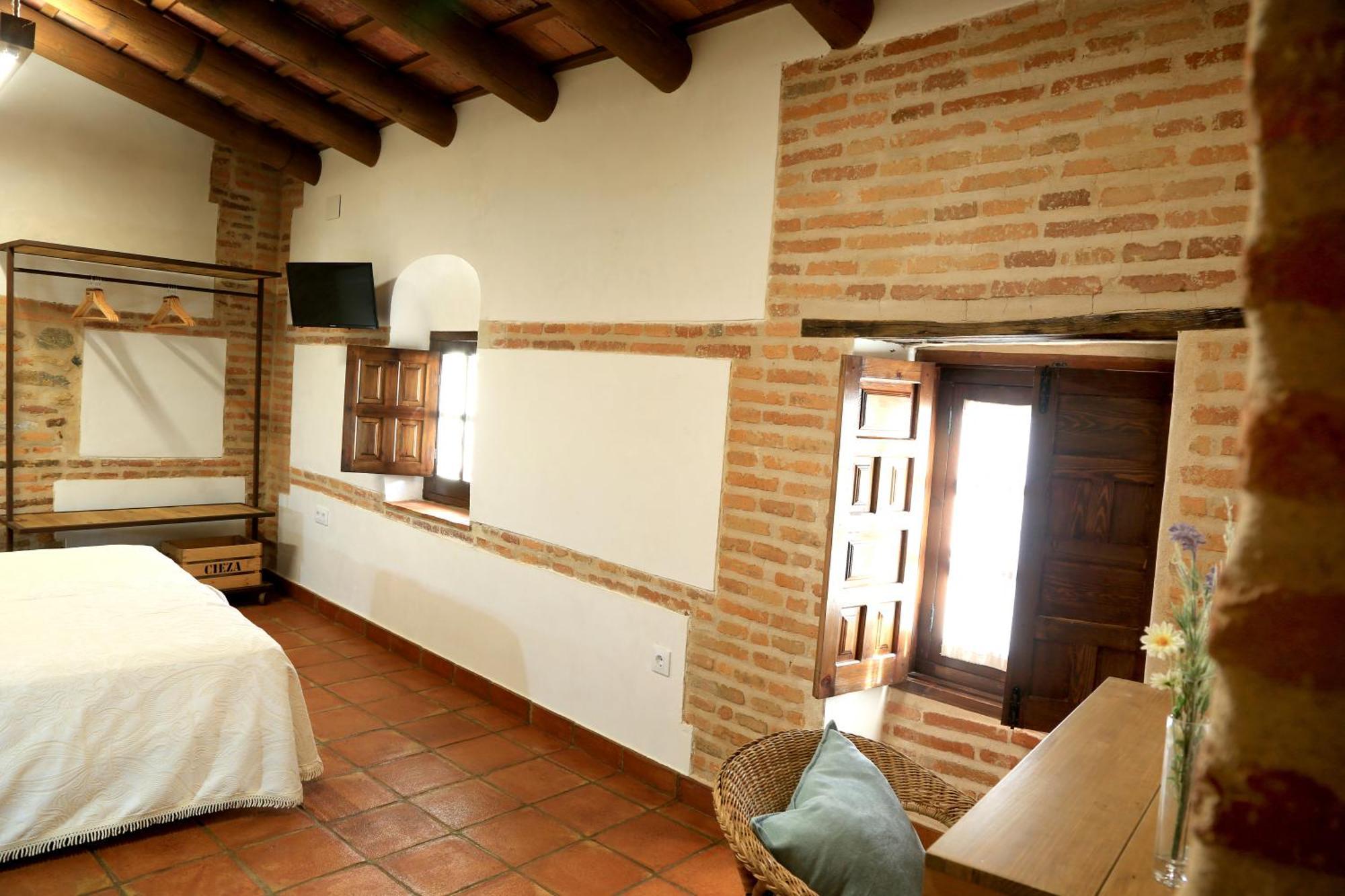 Casa Rural Cieza De Leon Llerena Exterior photo